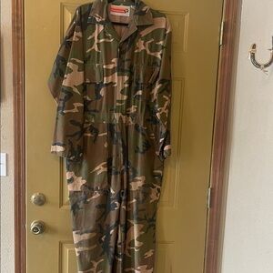 Camouflage Coverall Jumpsuit - Men's Military-Inspired Camo